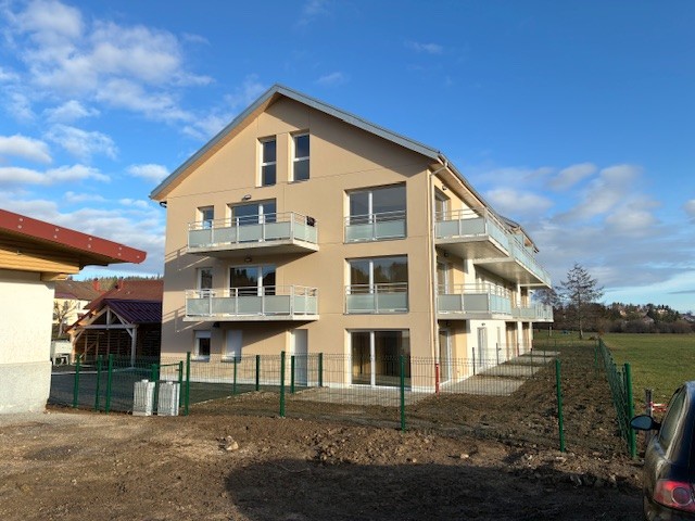 Inauguration d’un programme de 16 logements à Mouthe